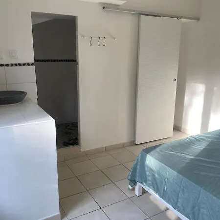 Rez De Jardin Cote Apartamento